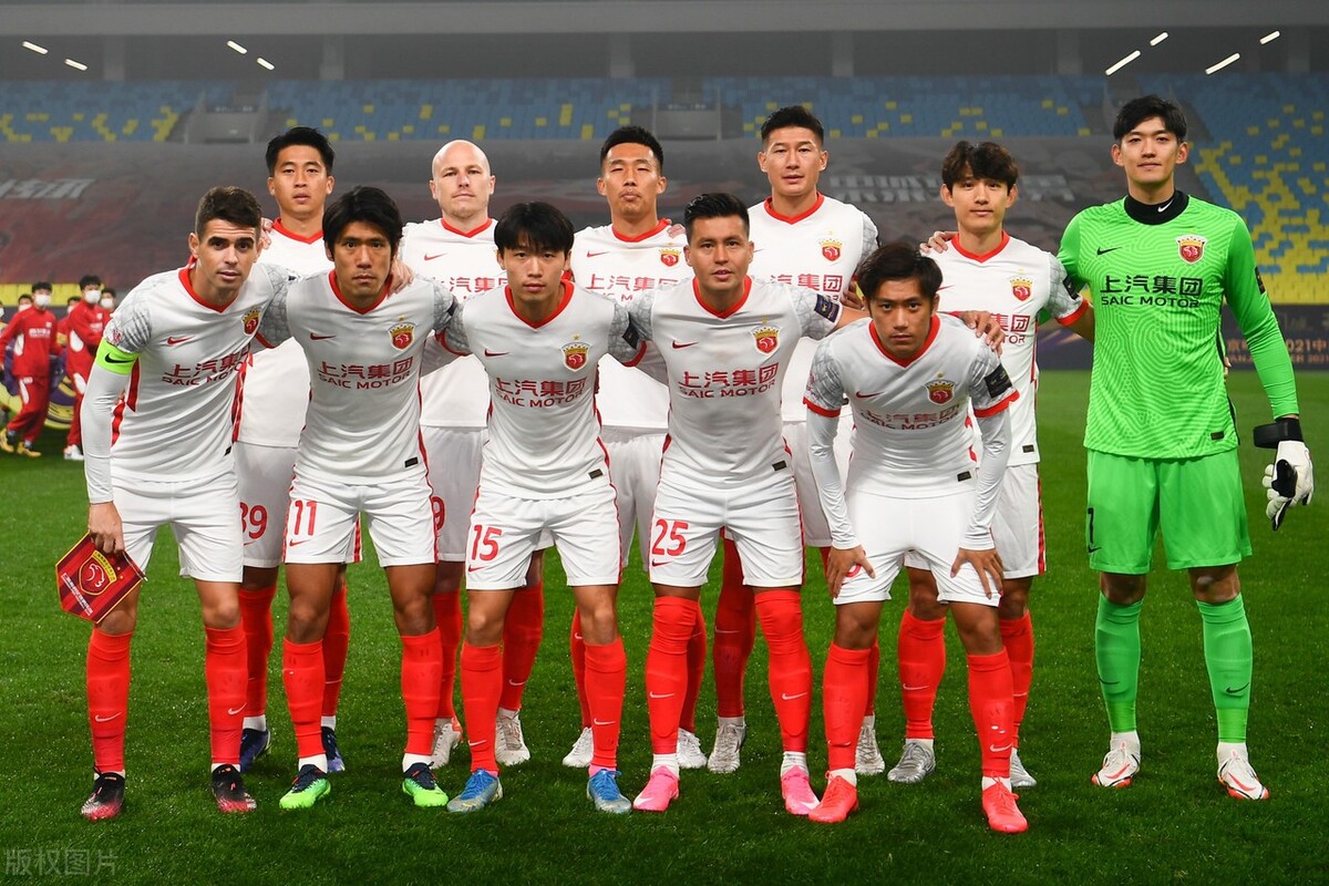 赛前上海海港扳平良机——西甲节点到来；悬念犹存；团队化学反应显著(西甲赛事分析)